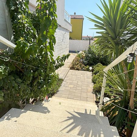 Vila Regina Apartment Rex With Swimming Pool Jezera Exteriér fotografie