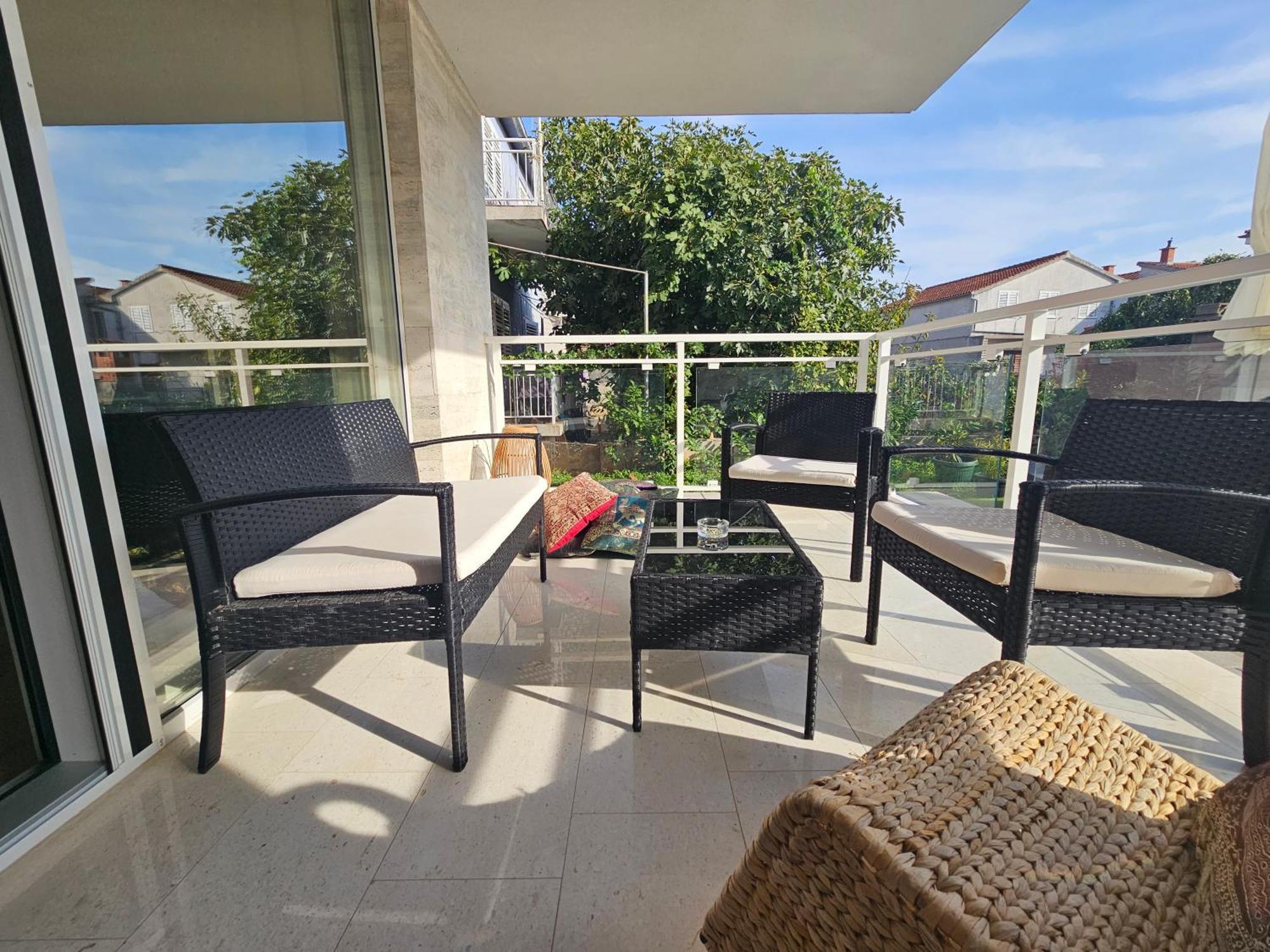 Vila Regina Apartment Rex With Swimming Pool Jezera Exteriér fotografie