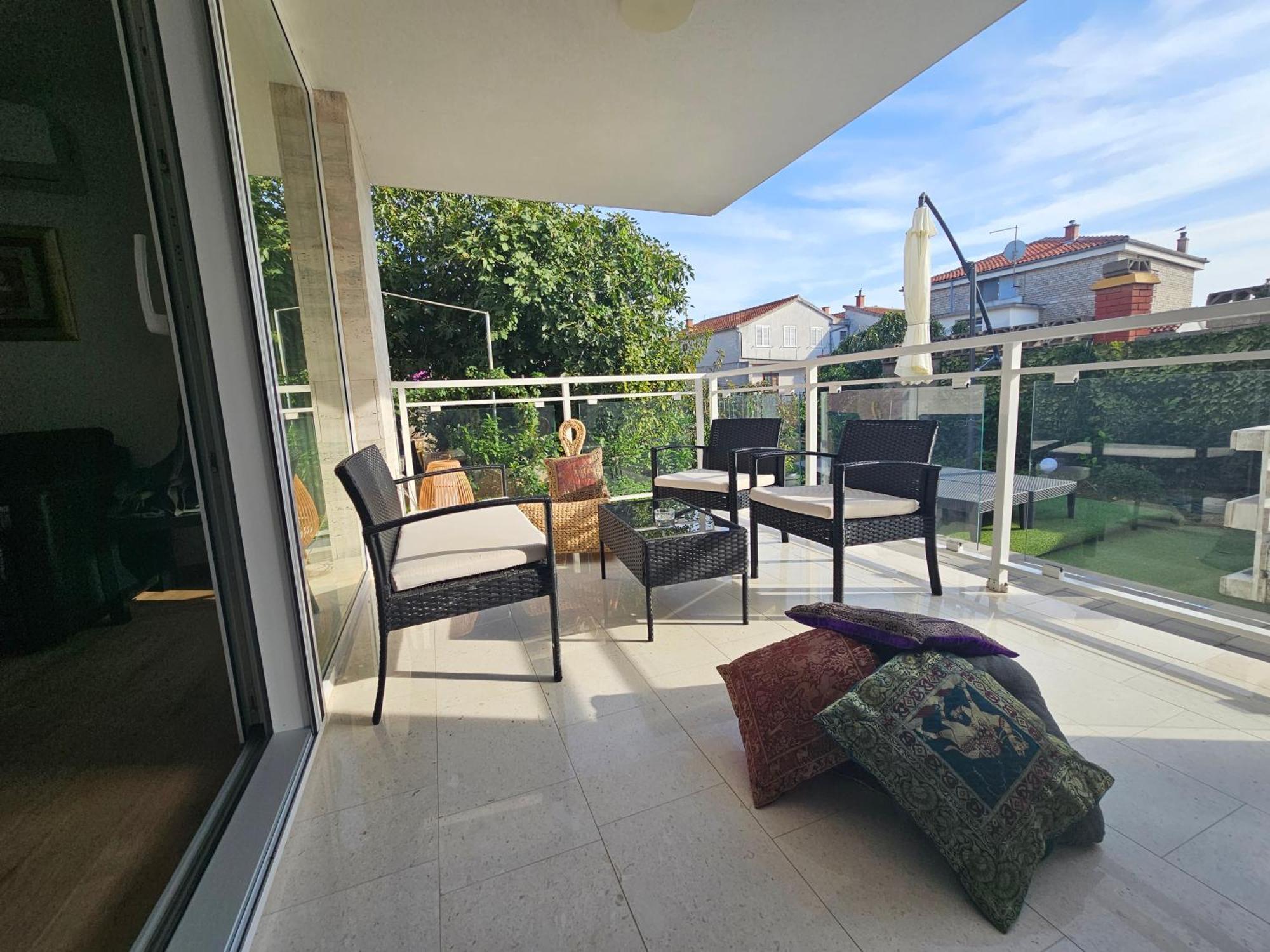 Vila Regina Apartment Rex With Swimming Pool Jezera Exteriér fotografie
