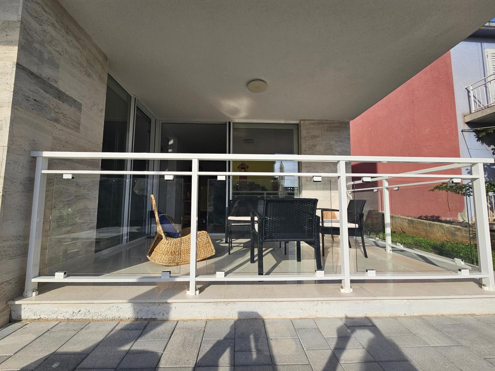 Vila Regina Apartment Rex With Swimming Pool Jezera Exteriér fotografie