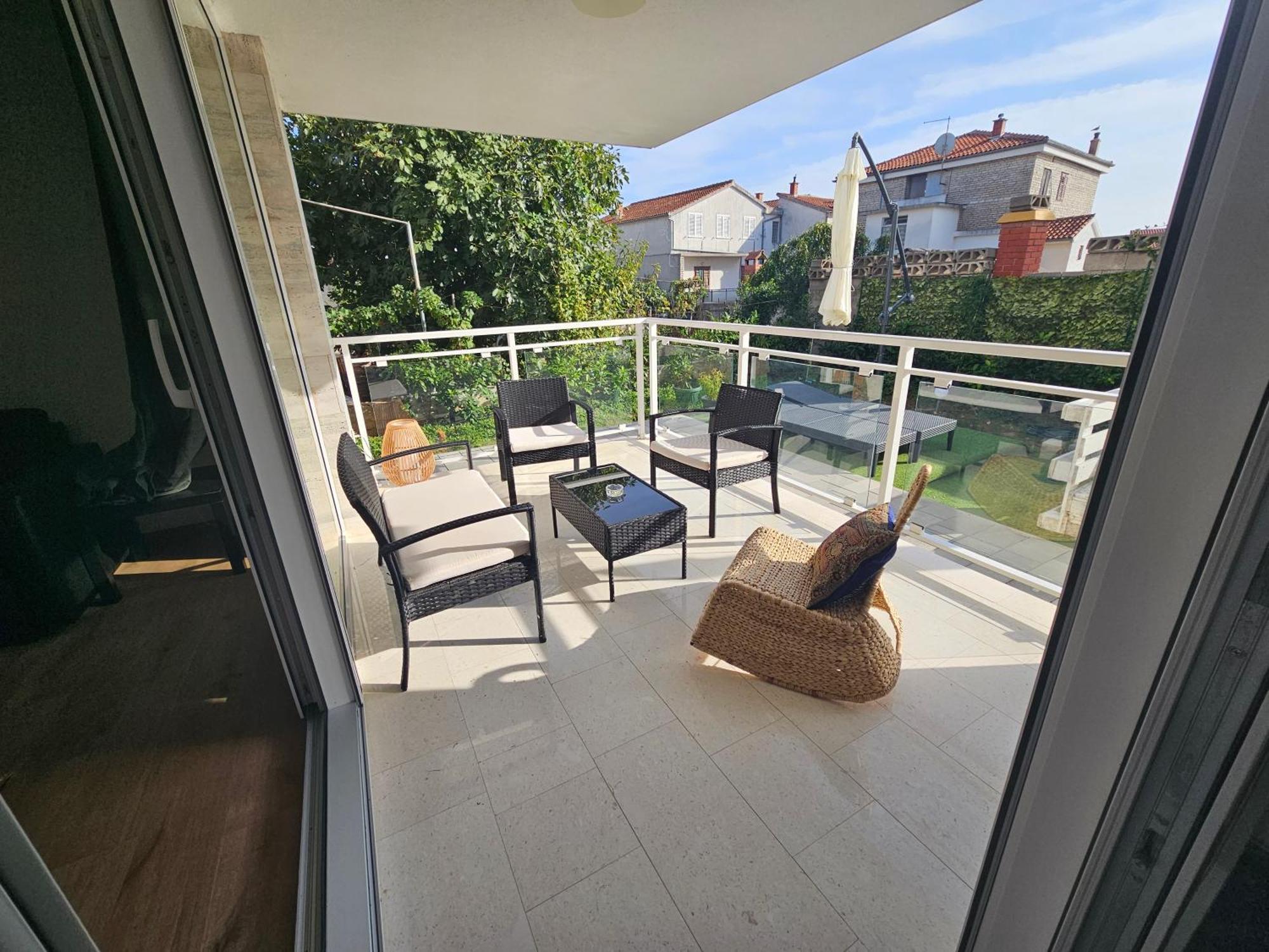 Vila Regina Apartment Rex With Swimming Pool Jezera Exteriér fotografie